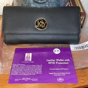 BNWT JOY MANGANO LEATHER WALLEY WITH RFID PROTECTION
